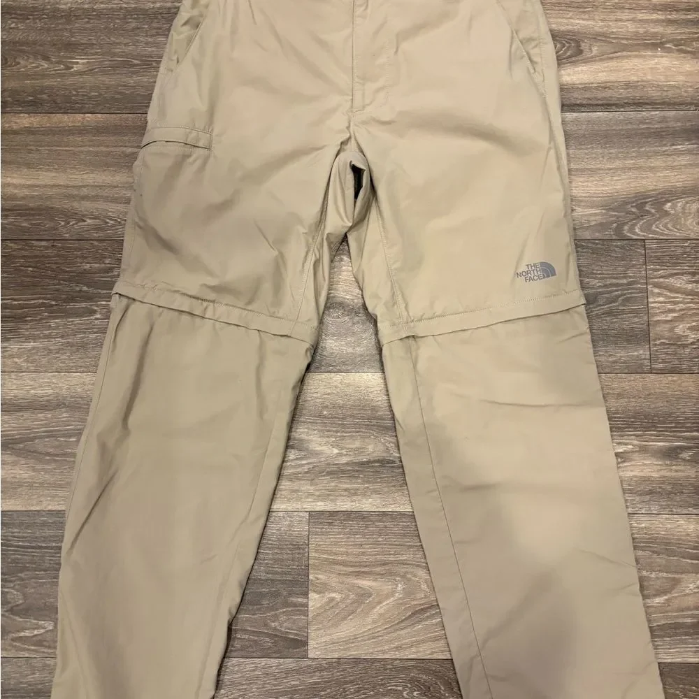 The North Face Tan Cargo Pants Durable Outdoor Style